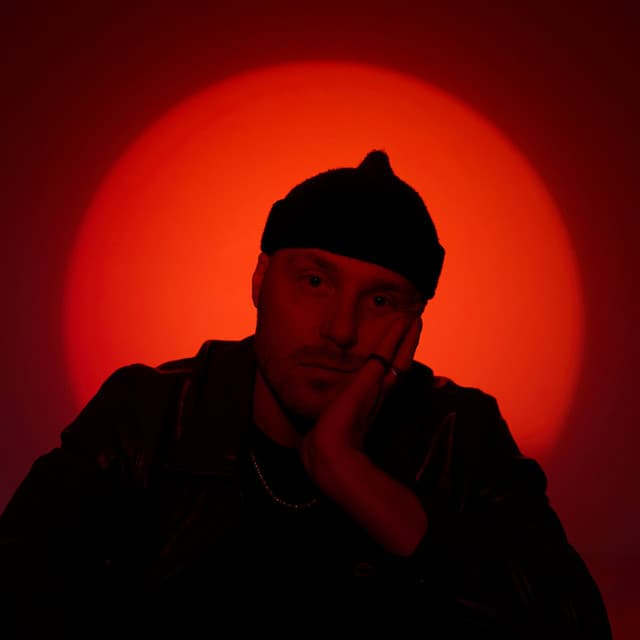Vince Wavy image