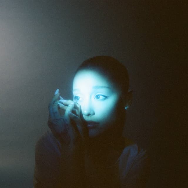 Ariana Grande image