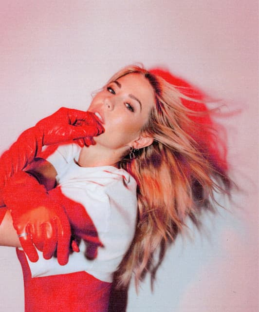 Molly Sandén image