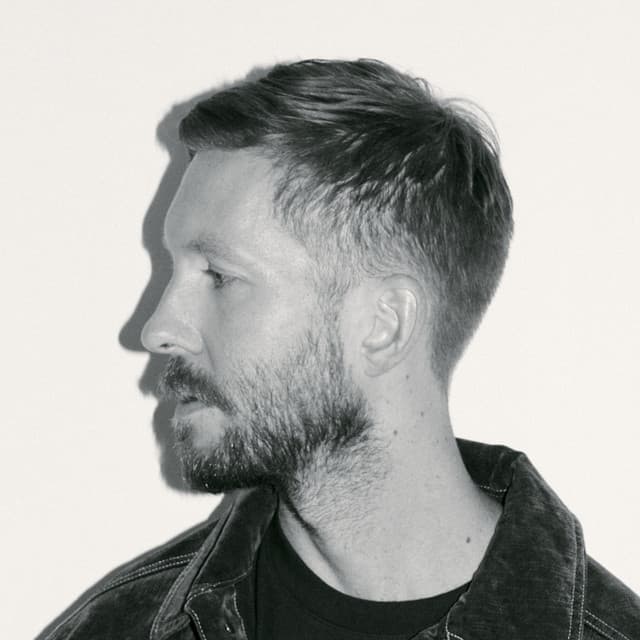 Calvin Harris image